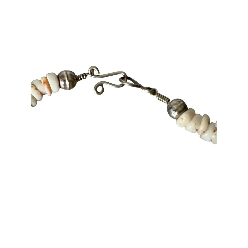 Old Southwestern Puka Oyster Shell Necklace Turquoise Accent & Sterling Silver - Picture 4 of 12